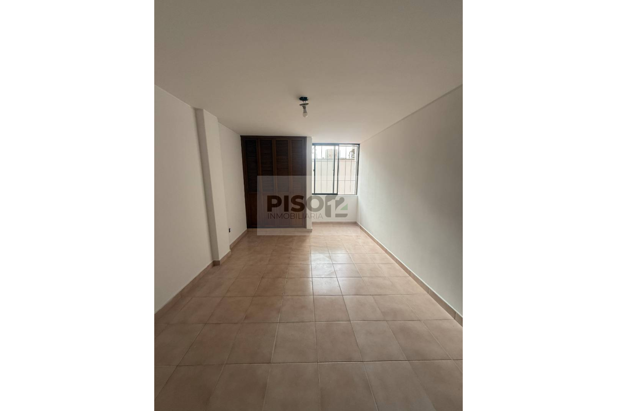 Apto- Altos de Cabecera