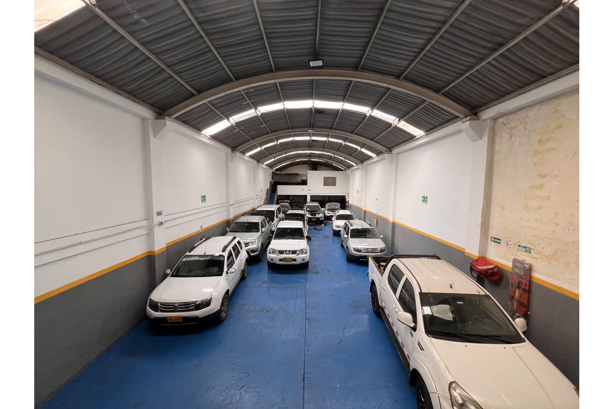 Bodega en arriendo en La Granja Bogotá