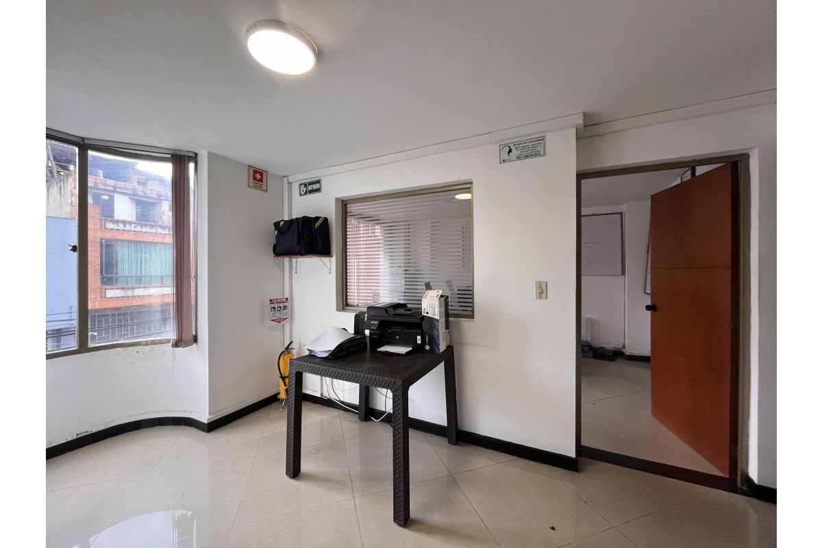 Bodega en arriendo en La Granja Bogotá