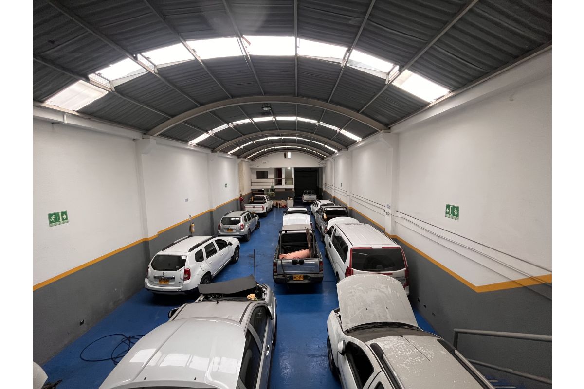 Bodega en arriendo en La Granja Bogotá
