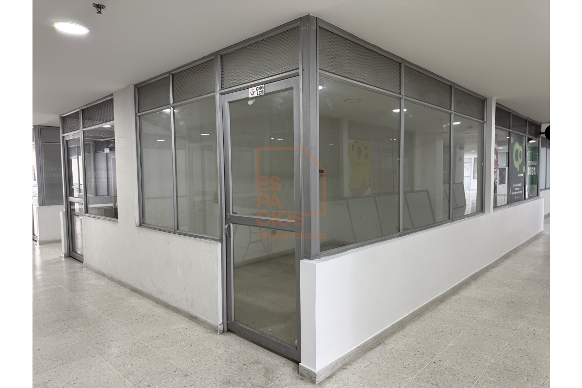 Locales en Arriendo, Ricaurte Bogotá - LOAR341